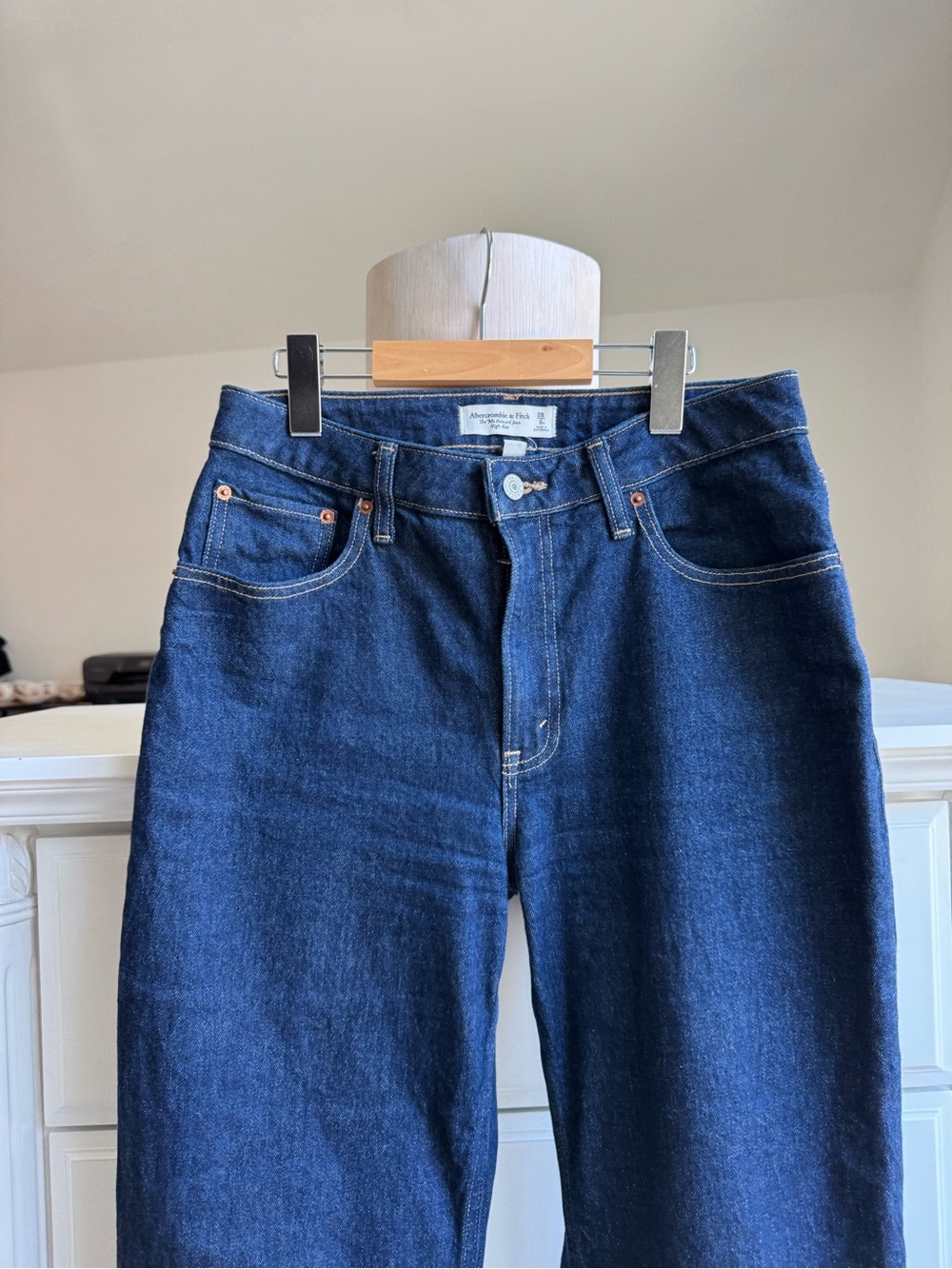Abercrombie & Fitch The ‘90s Relaxed Jean Curve Love High Rise Women’s 28